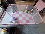 Roze witte box grondbox inclusief matten 188x124, Ophalen, Zo goed als nieuw, Rechthoekig