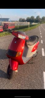 Piaggo skipper 125cc quartz frame geldig brom ZSM weg, Fietsen en Brommers, Scooters | Piaggio, Tweetakt, Gebruikt, Overige modellen