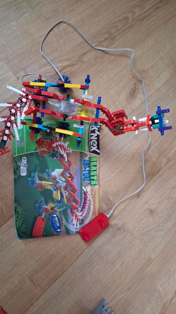 K'nex Beasts Alive - Dinosaurus, Ophalen of Verzenden, Zo goed als nieuw, K'nex