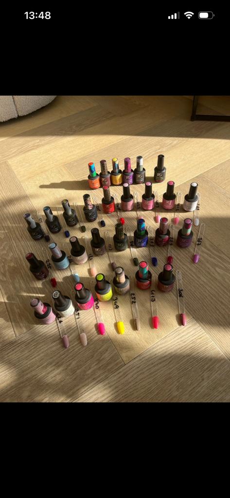 Pink gellak, Sieraden, Tassen en Uiterlijk, Uiterlijk | Cosmetica en Make-up, Ophalen of Verzenden, Zo goed als nieuw, Roze, Handen en Nagels