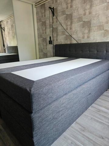 Boxspring bed 160cm antraciet met twee opbergboxen beschikbaar voor biedingen