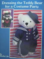 Dressing The Teddy Bear - kleding voor de knuffelbeer - 1988, Hobby en Vrije tijd, Kledingpatronen, Nieuw, Overige merken, Ophalen