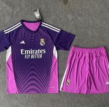 Real madrid Trainingsset beschikbaar voor biedingen