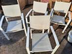 4 witte aluminium tuinstoelen met kunststof zitting, Ophalen, Gebruikt, Kunststof, Stapelbaar