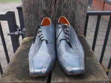 Mooie blauwe schoenen van Angel Infantes (maat 43) beschikbaar voor biedingen