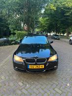 BMW 3-Serie 1.6 I 316 90KW 2009 Zwart, Auto's, 65 €/maand, 4 cilinders, Origineel Nederlands, Handgeschakeld