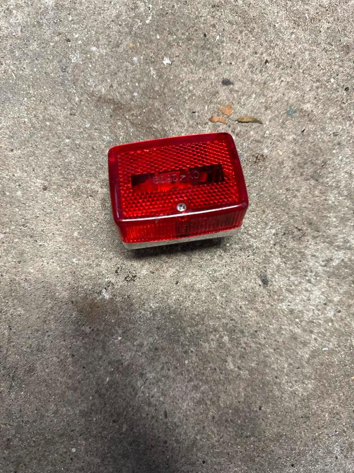 Tomos Achterlamp - Goedkoop!, Fietsen en Brommers, Fietsaccessoires | Fietsverlichting, Achterlicht, Gebruikt, Batterij, Ophalen of Verzenden