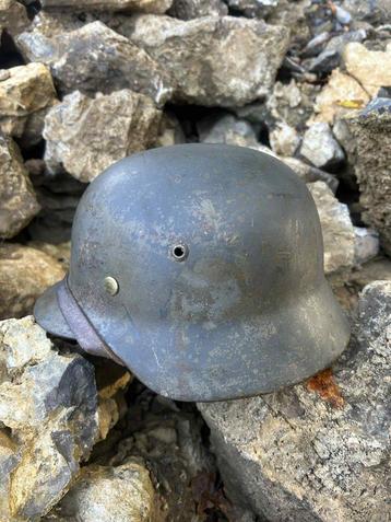 Duitse M35-helm WOII beschikbaar voor biedingen