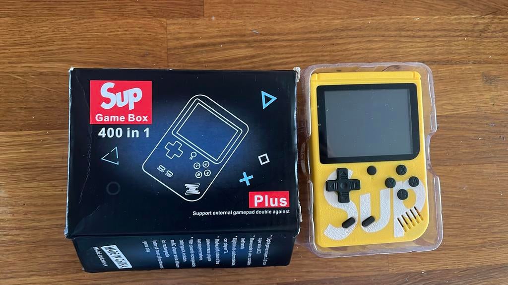 Sup Game Box 400 in 1, Spelcomputers en Games, Ophalen of Verzenden, Zo goed als nieuw, Overige modellen