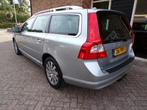 Volvo V70 1.6 T4 Limited Edition Automaat / Leder / Navi / T, Auto's, Traction-control, Gebruikt, Zwart, 4 cilinders