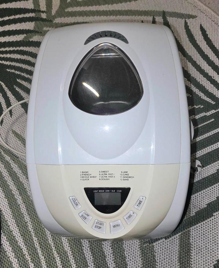 Broodbakmachine - Perfect voor vers brood!, Witgoed en Apparatuur, Broodbakmachines, Gebruikt, Met timer, 800 tot 1200 gram deeg