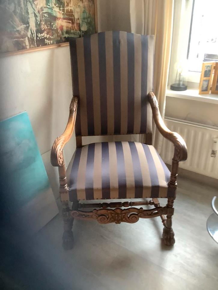Antieke Stoel, Nieuw Bekleed, Perfecte Staat, Huis en Inrichting, Fauteuils, Zo goed als nieuw, Hout, 50 tot 75 cm, Minder dan 75 cm