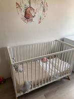 Ledikantje, Kinderen en Baby's, Kinderkamer | Complete kinderkamers, Ophalen of Verzenden, Zo goed als nieuw, Jongetje of Meisje