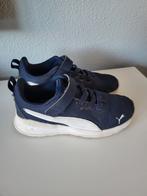 Sneakers klittenband mt 32 soft foam blauw, Kinderen en Baby's, Kinderkleding | Schoenen en Sokken, Gebruikt, Puma, Schoenen, Ophalen of Verzenden