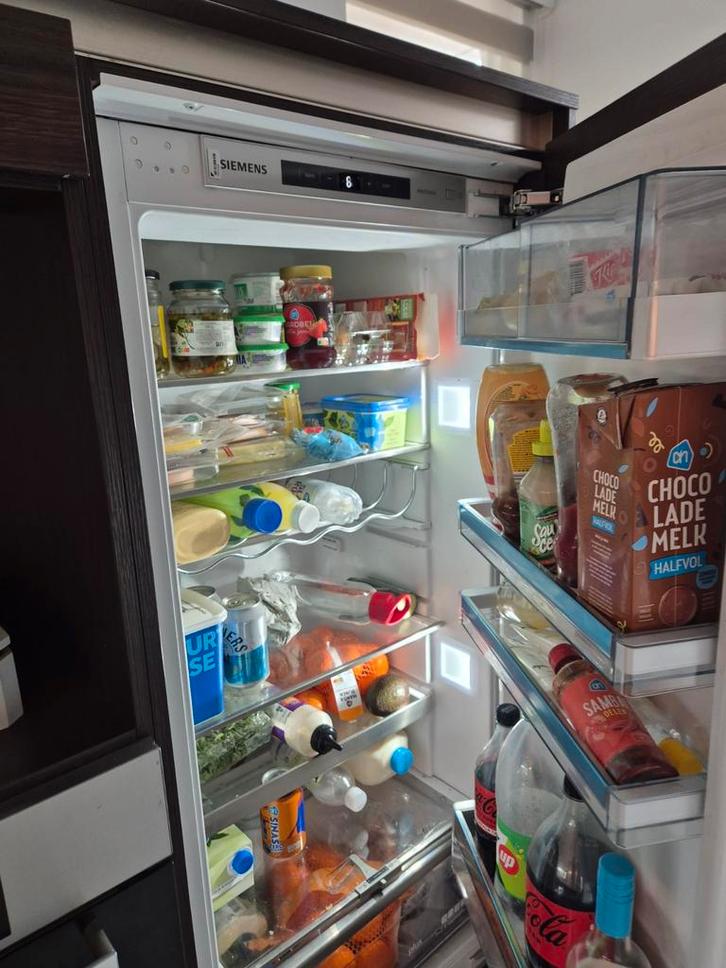 Siemens Inbouwkoelkast Soft Close & Hyperfresh, Witgoed en Apparatuur, Koelkasten en IJskasten, Gebruikt, Zonder vriesvak, 200 liter of meer