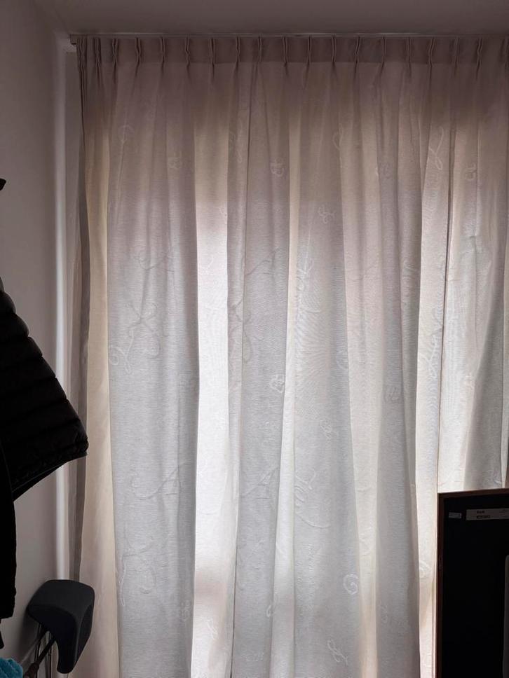 Gordijn 160x242cm, Huis en Inrichting, Stoffering | Gordijnen en Lamellen, Zo goed als nieuw, 200 cm of meer, 150 tot 200 cm, Wit