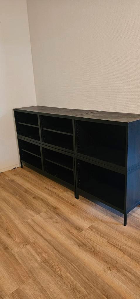 Besta dressoir, Huis en Inrichting, Kasten | Dressoirs, Gebruikt, 150 tot 200 cm, 25 tot 50 cm, Ophalen