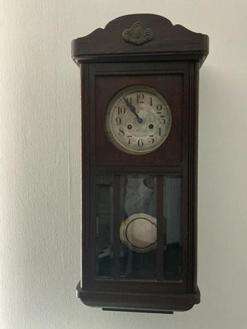 Regulateur klok +/- 1920 te koop beschikbaar voor biedingen