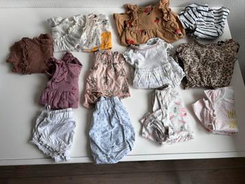 Zomer pakket kleding meisje maat 50 / 56 beschikbaar voor biedingen
