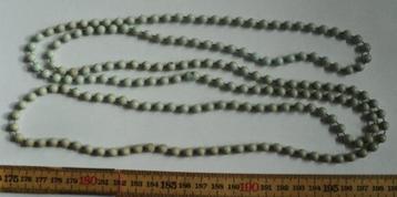 s043) ketting lichtblauw/groen/bruine bolletjes   beschikbaar voor biedingen