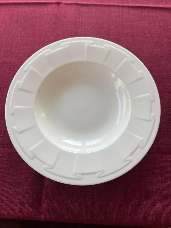 Villeroy & Boch (Heinrich) - Avenue - 6x diepe borden, Huis en Inrichting, Keuken | Servies, Zo goed als nieuw, Bord(en), Overige stijlen