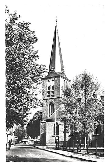 901892 Lunteren Gld 1966 Ned Herv kerk .Gelopen met zegel beschikbaar voor biedingen