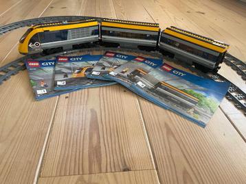 Lego trein 60197 met extra rails, wissels, spoorwegovergang beschikbaar voor biedingen