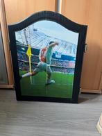Kastje ajax dartbord, Ophalen, Dartbord