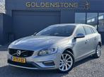 Volvo V60 1.6 D2 R-Design 1e Eigenaar,Afn.TrekhaakDealer Ond, Auto's, Volvo, Euro 5, Gebruikt, 4 cilinders, Origineel Nederlands