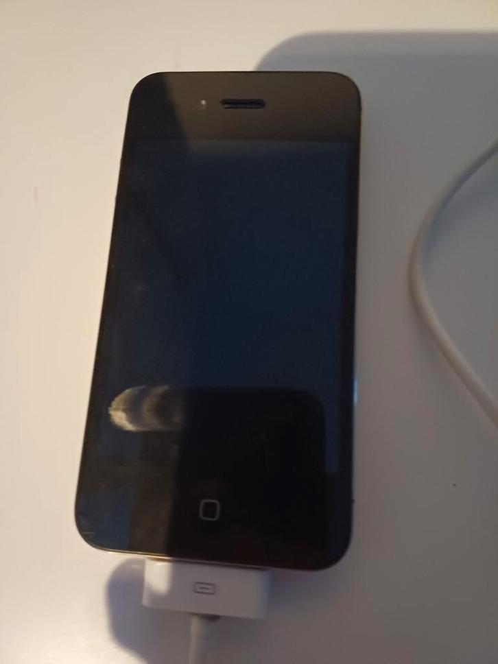 Bijzondere Iphone 4 met jailbreak, Telecommunicatie, Mobiele telefoons | Apple iPhone, Gebruikt, 16 GB, Zonder abonnement, Zonder simlock
