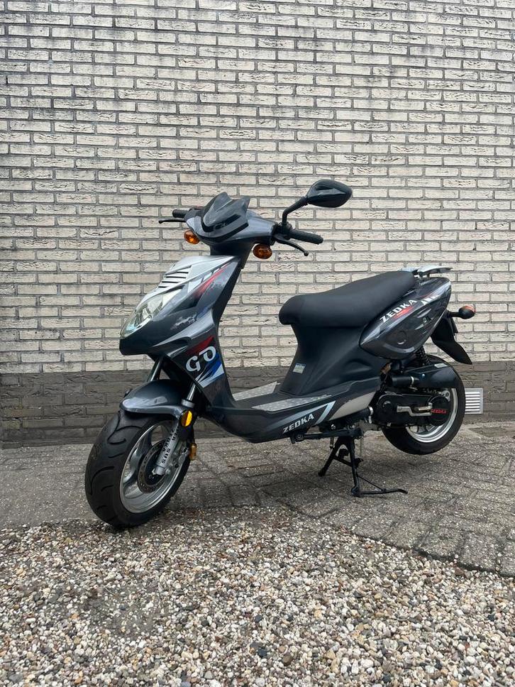 Zedka | Snorscooters | Nieuwstaat!!, Fietsen en Brommers, Scooters | Kymco, Zo goed als nieuw, Overige modellen, Benzine, Ophalen