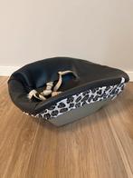 Stokke Newborn Set (oud model) + hoes, Ophalen of Verzenden, Gebruikt, Meegroeistoel, Gordel(s)