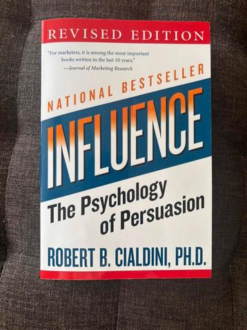 Robert B. Cialdini PhD - influence beschikbaar voor biedingen