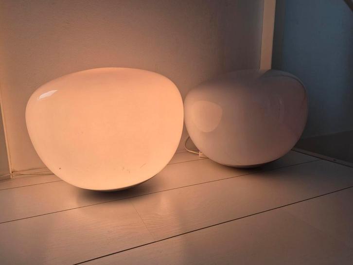 Set van 2 IKEA Jonisk Vintage Designlamp, Huis en Inrichting, Lampen | Vloerlampen, Zo goed als nieuw, Minder dan 100 cm, Kunststof