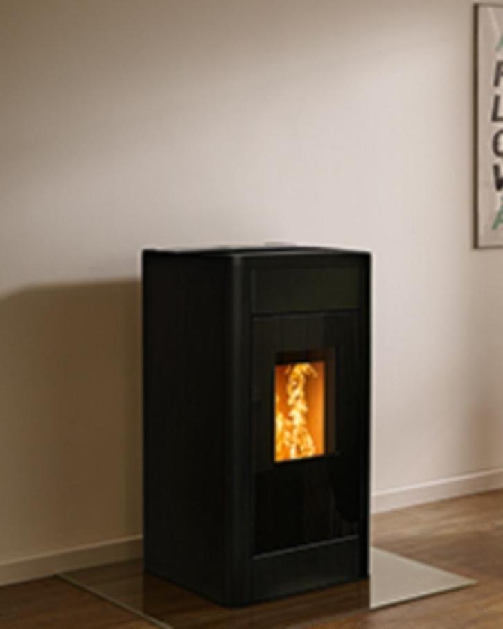 Pelletkachel Rika Filo, Huis en Inrichting, Woonaccessoires | Overige, Nieuw, Ophalen of Verzenden