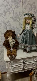 Twee porseleinen poppen 70cm groot, Antiek en Kunst, Ophalen