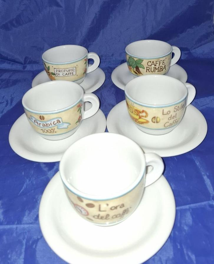 'La Porcellana d' Ancap Italy 5 cappuccino kop en schotels, Huis en Inrichting, Keuken | Servies, Zo goed als nieuw, Kop(pen) en/of Schotel(s)