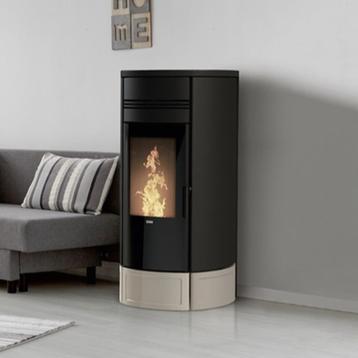 CV Pelletkachel Thermo Style 180 DUO Showroom model beschikbaar voor biedingen