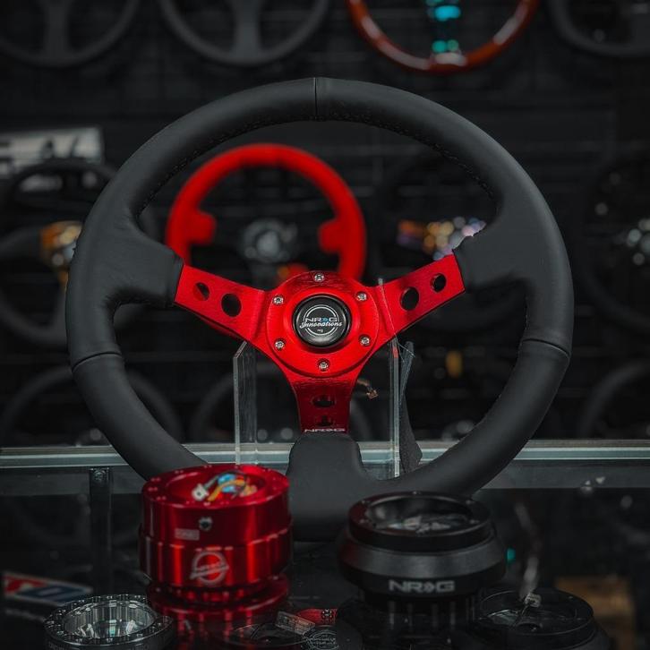 NRG Sportstuur leder 350mm rood + quick release stuurnaaf, Auto diversen, Tuning en Styling, Ophalen of Verzenden