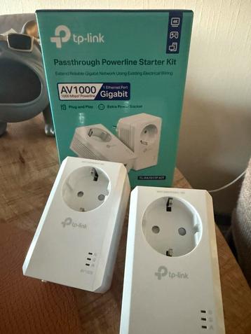 TP-Link AV1000 Gigabit Passthrough Powerline Starter Kit beschikbaar voor biedingen