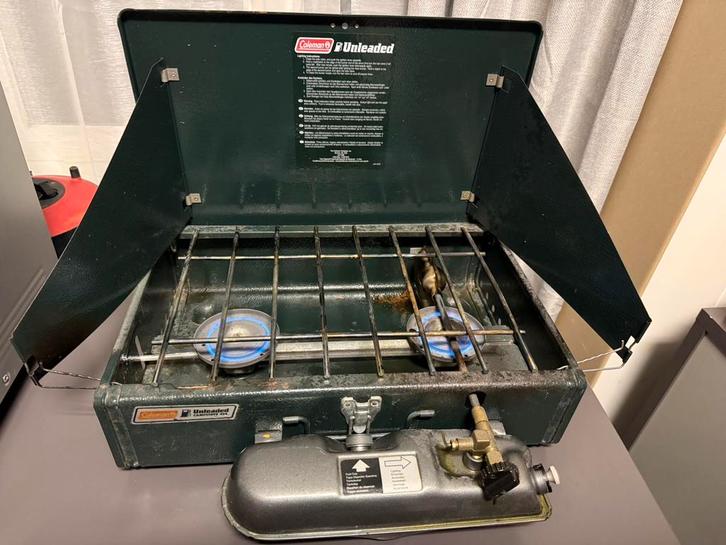 Coleman unleaded 424 met 2 pitten op benzine voor camperen, Caravans en Kamperen, Kampeeraccessoires, Gebruikt, Ophalen