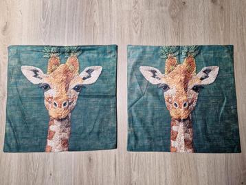 2 X nieuwe sier kussenhoes GIRAFFE beschikbaar voor biedingen