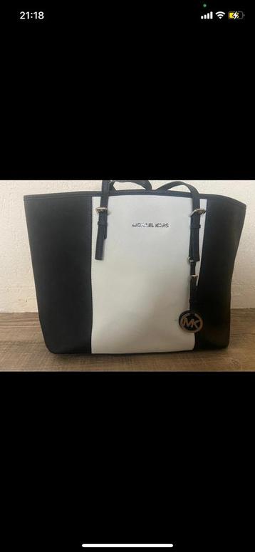 michael kors tas  beschikbaar voor biedingen