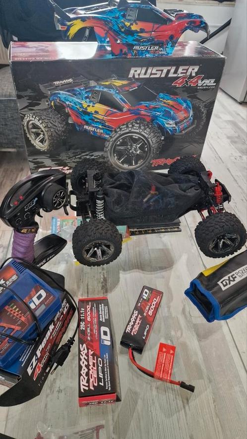 Traxxas rustler 4x4 vxl brushless motor, Hobby en Vrije tijd, Modelbouw | Radiografisch | Auto's, Zo goed als nieuw, Auto offroad