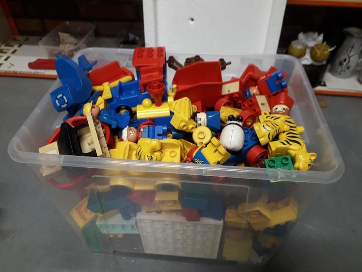 GROTE BAK VOL LEGO DUPLO I.Z.G.STAAT vaste prijs 30 EURO, Kinderen en Baby's, Speelgoed | Duplo en Lego, Zo goed als nieuw, Duplo