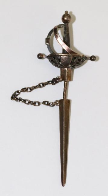 Antiek zilveren miniatuur zwaard/degen, broche, 18e/19e eeuw beschikbaar voor biedingen
