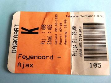 Verzamel Feyenoord Vintage Voetbal Kaartje Feyenoord - Ajax beschikbaar voor biedingen