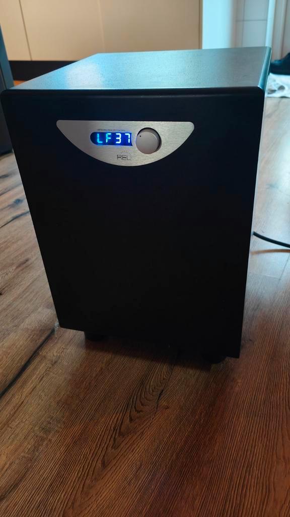 Rel stampede in zeer nette staat, Audio, Tv en Foto, Luidsprekers, Zo goed als nieuw, Subwoofer, 120 watt of meer, Overige merken