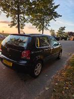 Volkswagen Polo 1.4 16V 59KW 2006 Zwart, Auto's, Voorwielaandrijving, Elektrische ramen, 4 cilinders, Zwart