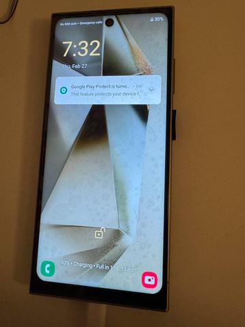 Smartphone - Goud - 256GB beschikbaar voor biedingen